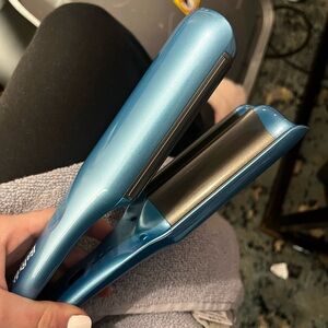 Blue Hair Styling Tool